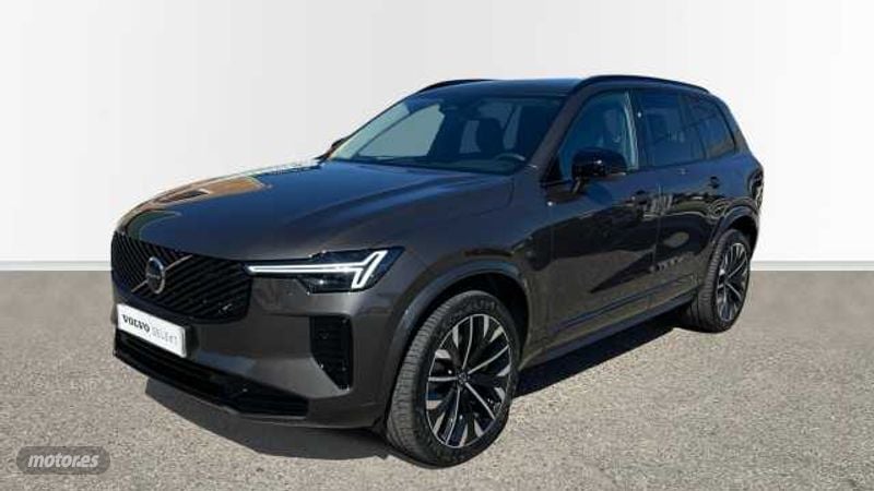 Volvo XC90 nuevo en Córdoba con financiación oficial