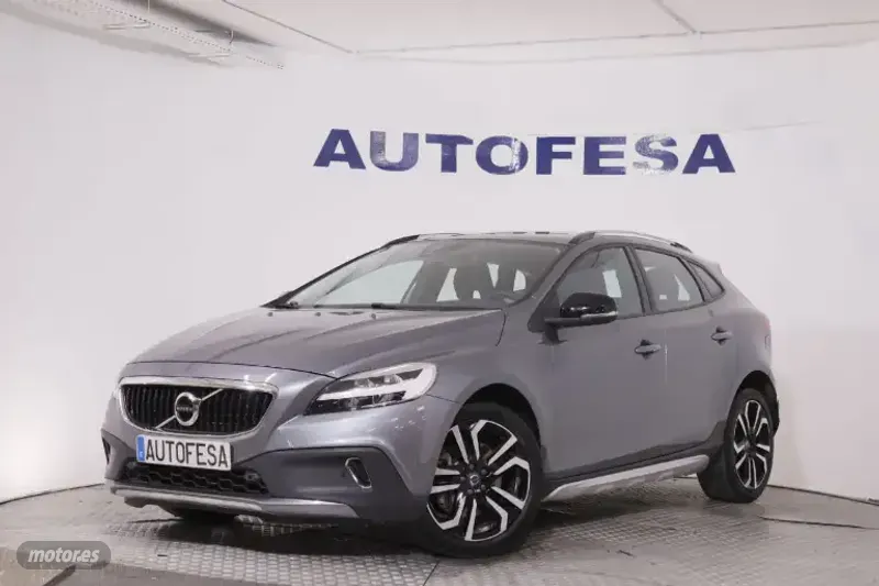 Volvo V40 2018 en Alpedrete - Excelente estado y equipamient