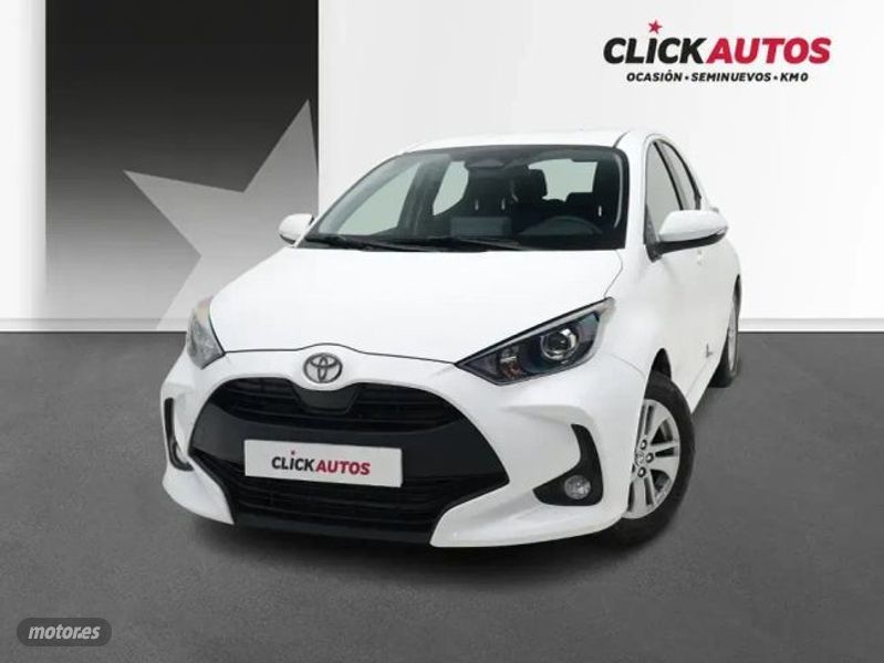 Toyota Yaris 1.5 Business Plus + Rueda 2025