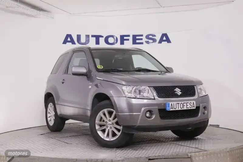 Suzuki Grand Vitara - foto 3