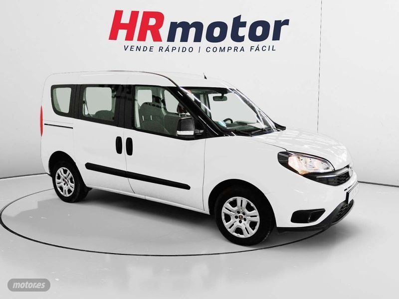 Fiat Doblò Panorama 1.6 JTD Dynamic 2022