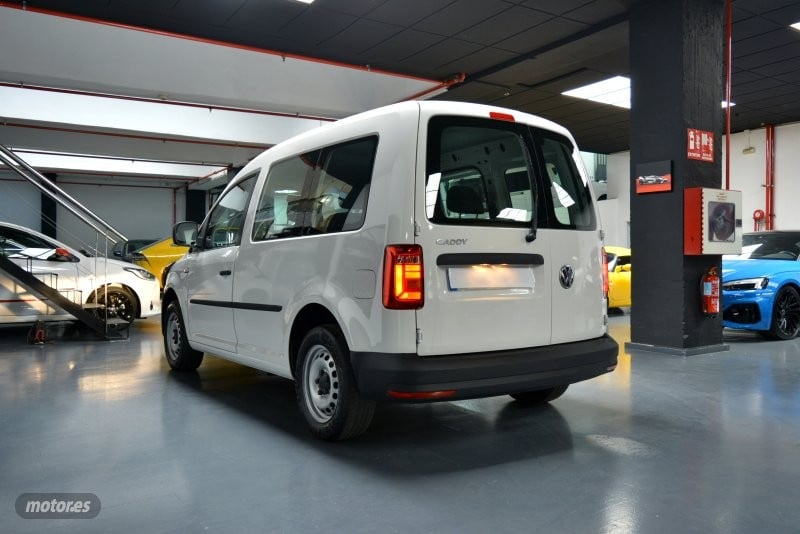 Caddy profesional ideal para Madrid y viajes - foto 3