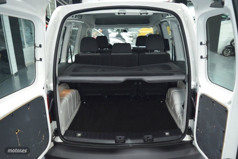 Caddy profesional ideal para Madrid y viajes - foto 5