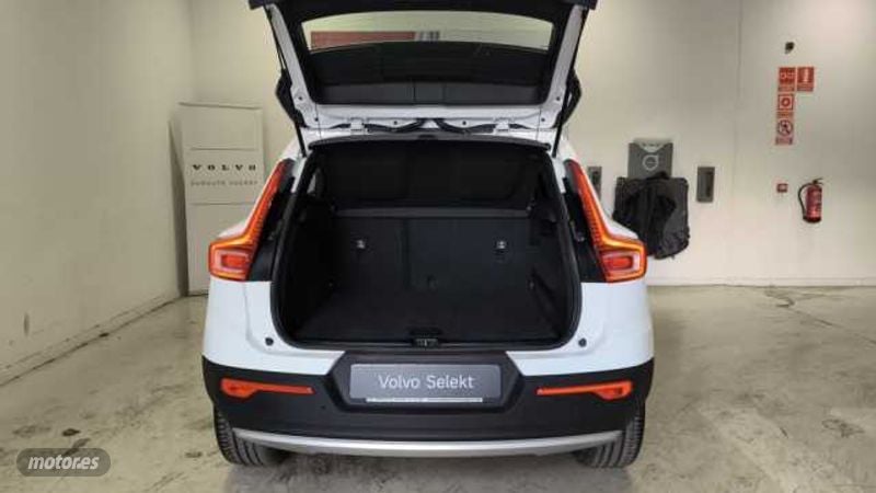 Volvo XC40 - foto 2