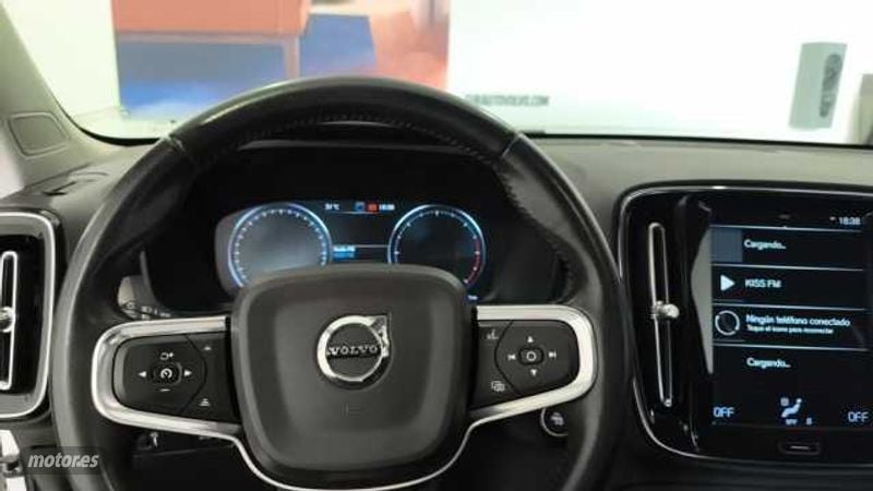 Volvo XC40 - foto 4