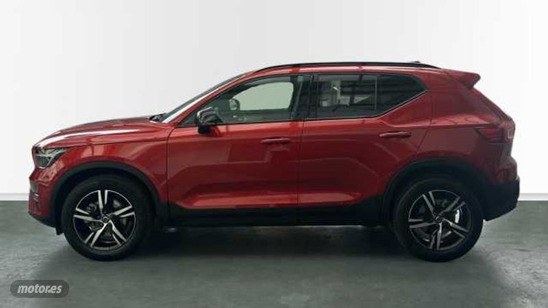 Volvo XC40 - foto 3