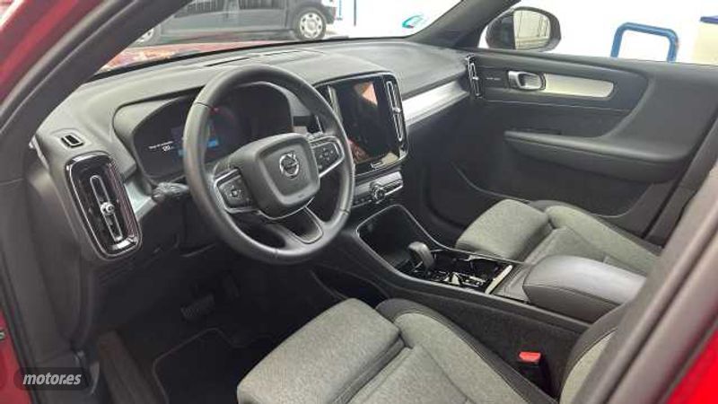 Volvo XC40 - foto 5
