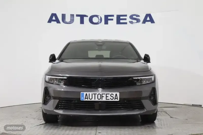 Opel Astra - foto 2