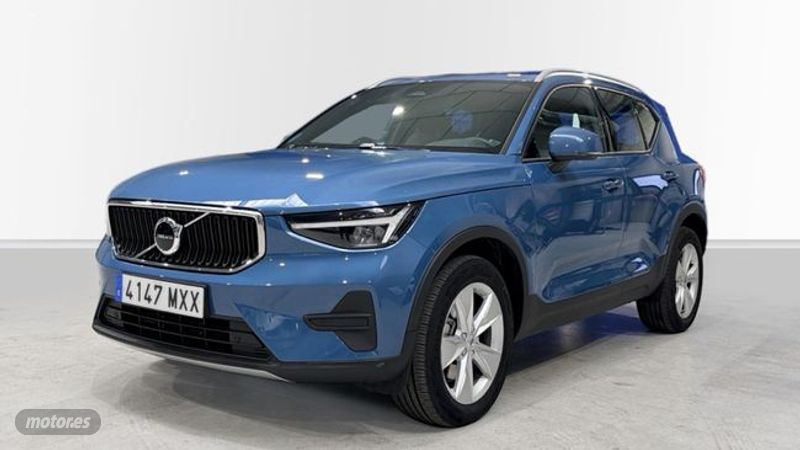 Volvo XC40 2.0 B3 (Gasolina) Momentum Core Auto (2021) 2025