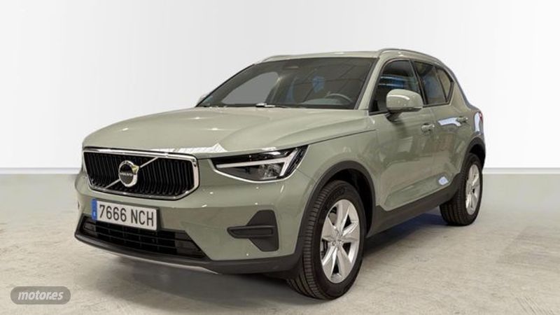 Volvo XC40 T3 Momentum Core aut 2025