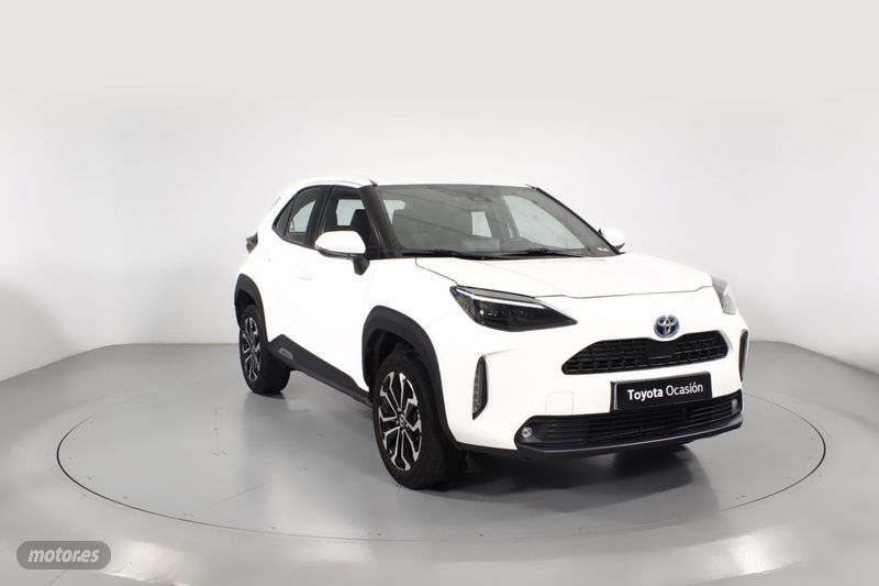 Toyota Yaris Híbrido ACTIVE TECH 2022