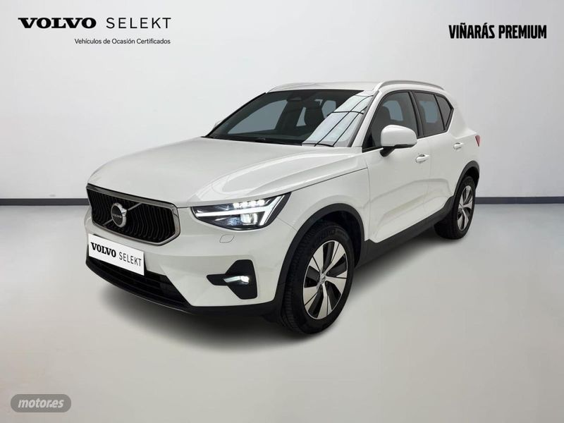 Volvo XC40 2.0 B3 (Gasolina) Momentum Core Auto (2021) 2025