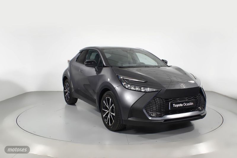 Toyota C-HR Advance 2025